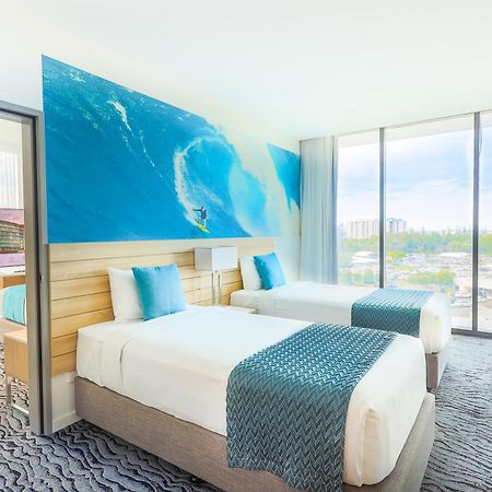 Отель Rydges Gold Coast Airport Экстерьер фото