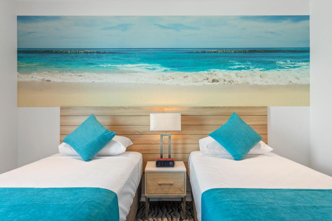 Отель Rydges Gold Coast Airport Экстерьер фото