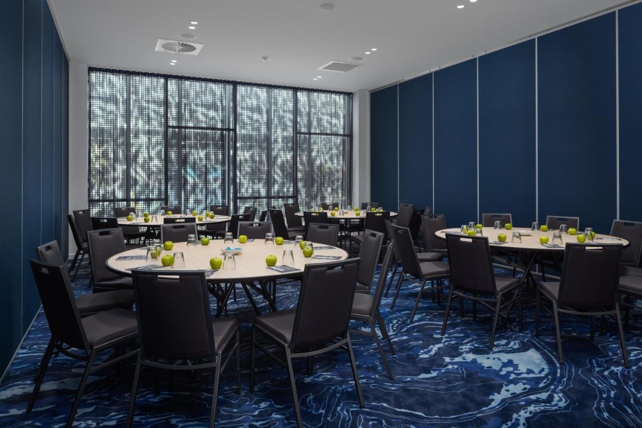 Отель Rydges Gold Coast Airport Экстерьер фото