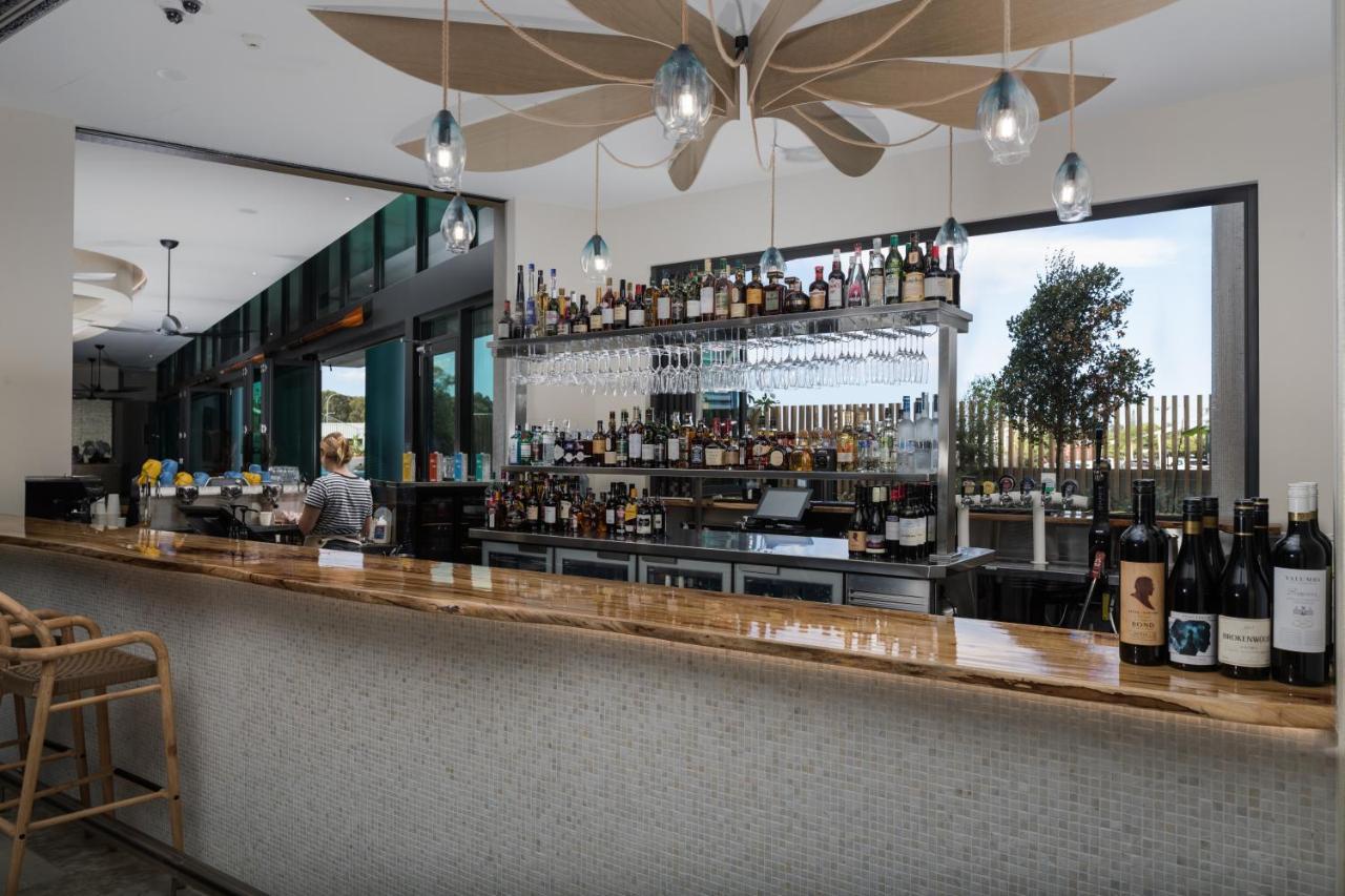 Отель Rydges Gold Coast Airport Экстерьер фото